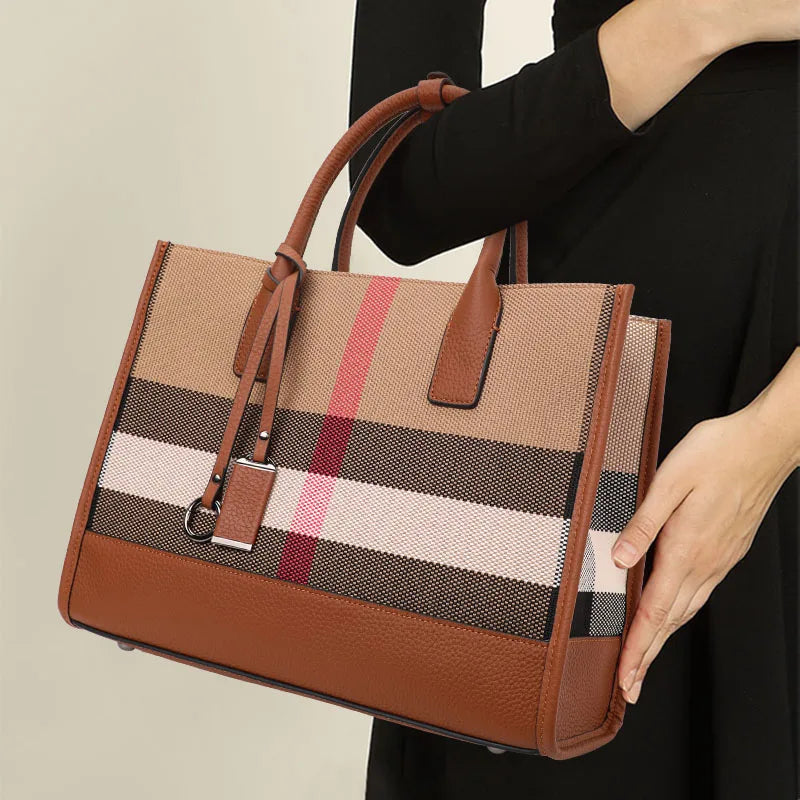 Fashion Women's Handbag Classic Versatile Large Capacity Cowhide Single Shoulder Crossbody Bag