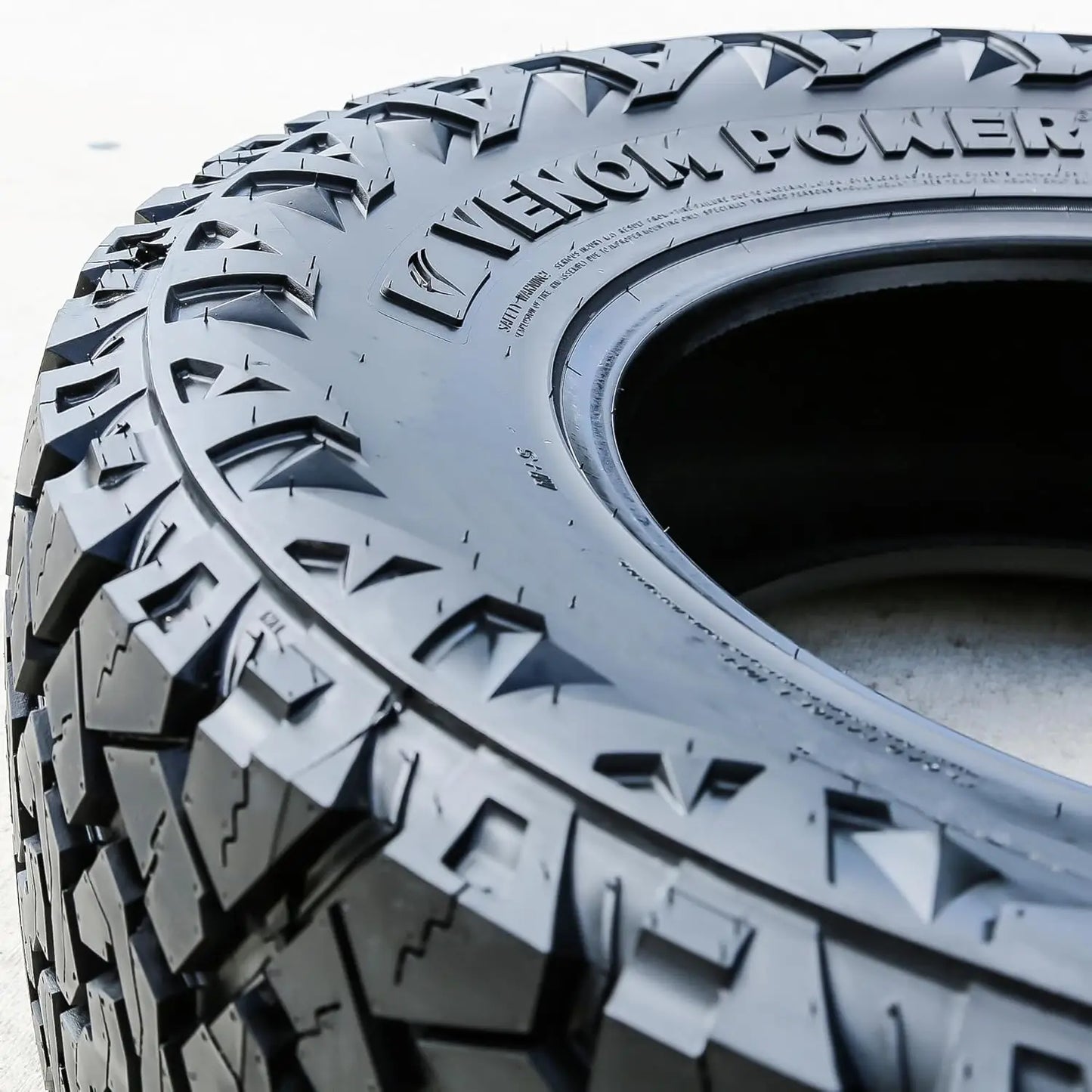 Venom Power Terra Hunter X/T XT All-Terrain Mud Light Truck Radial Tire-35X12.50R20LT 35X12.50X20 35X12.50-20 121R Load Range E LRE 10-Ply BSW Black Side Wall FREE Shipping