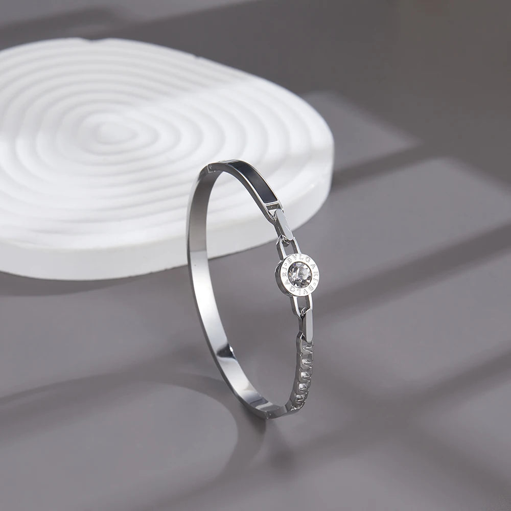 Classic letter cut black enamel gold plated stainless steel bracelet, high quality waterproof silver jewelry