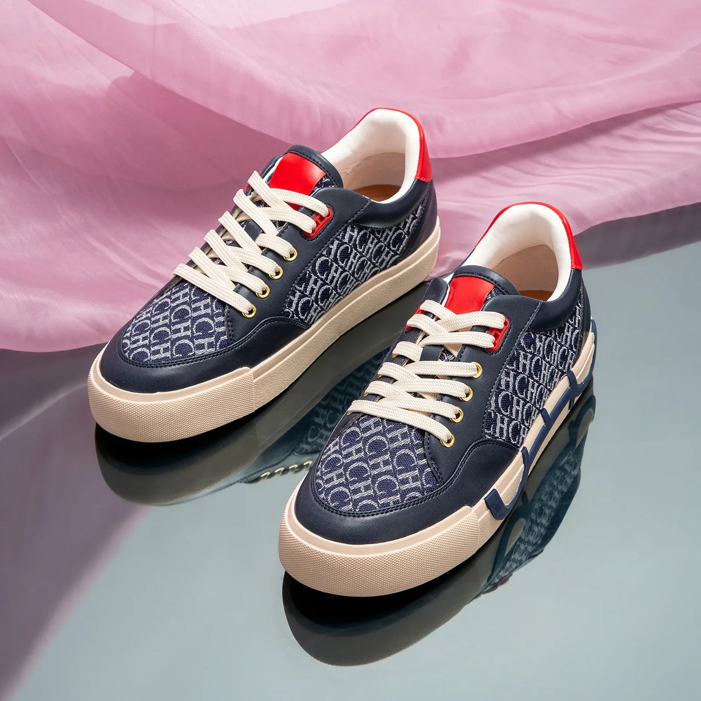 Carolina Herrera Sneaker Classic Retro Style Fashion New Women's Casual Shoes Patchwork Design Comfortable and Versatile Letter Printing