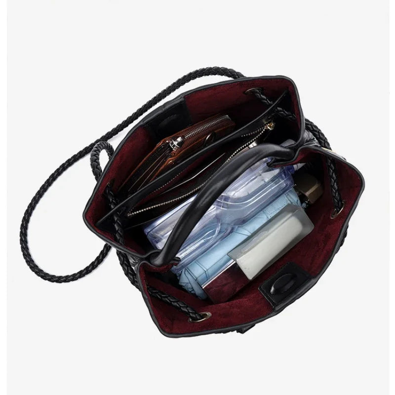 Leather Bag Shoulder Andiamo MessengerBag Popular Hand-woven Women's Bag FashionVersatileTemperament Handbag Purses and Handbags Bottega FREE Shipping