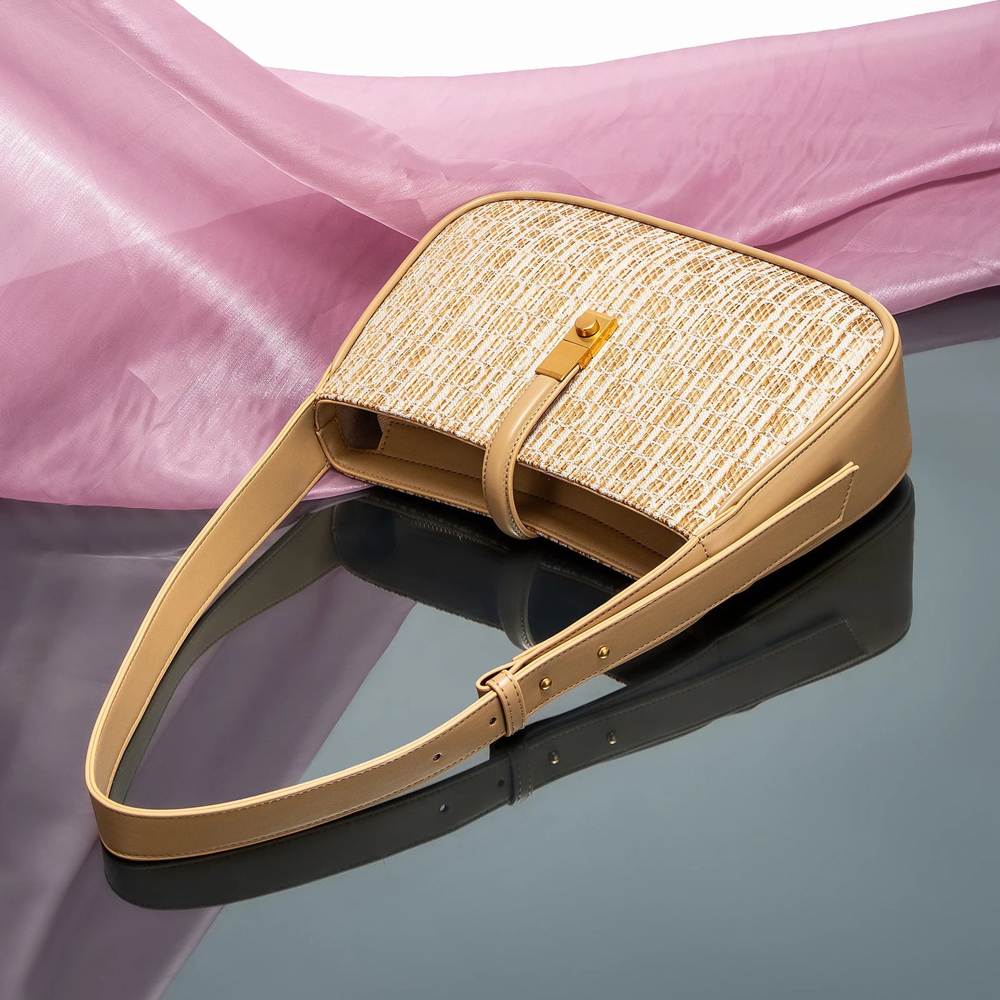 Fashionable Classic Retro New Luxury Letter Design Women's Party Multi functional Occasion Handbag