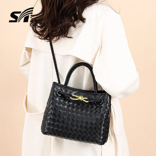 Leather Bag Shoulder Andiamo MessengerBag Popular Hand-woven Women's Bag FashionVersatileTemperament Handbag Purses and Handbags Bottega FREE Shipping